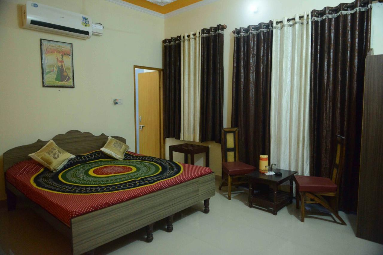 Hotel Tiger Haveli Савай-Мадгопур Екстер'єр фото