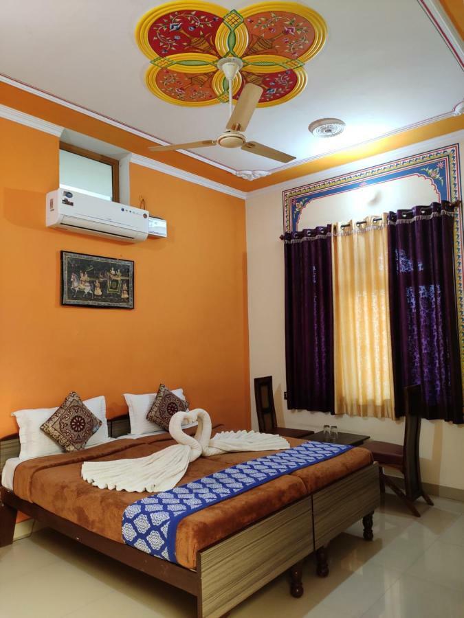 Hotel Tiger Haveli Савай-Мадгопур Екстер'єр фото