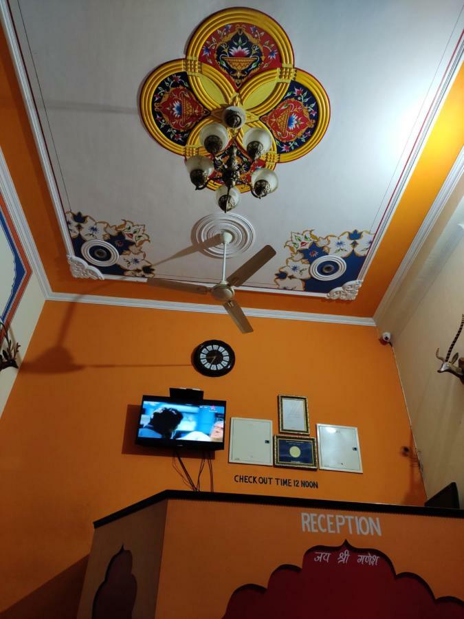 Hotel Tiger Haveli Савай-Мадгопур Екстер'єр фото